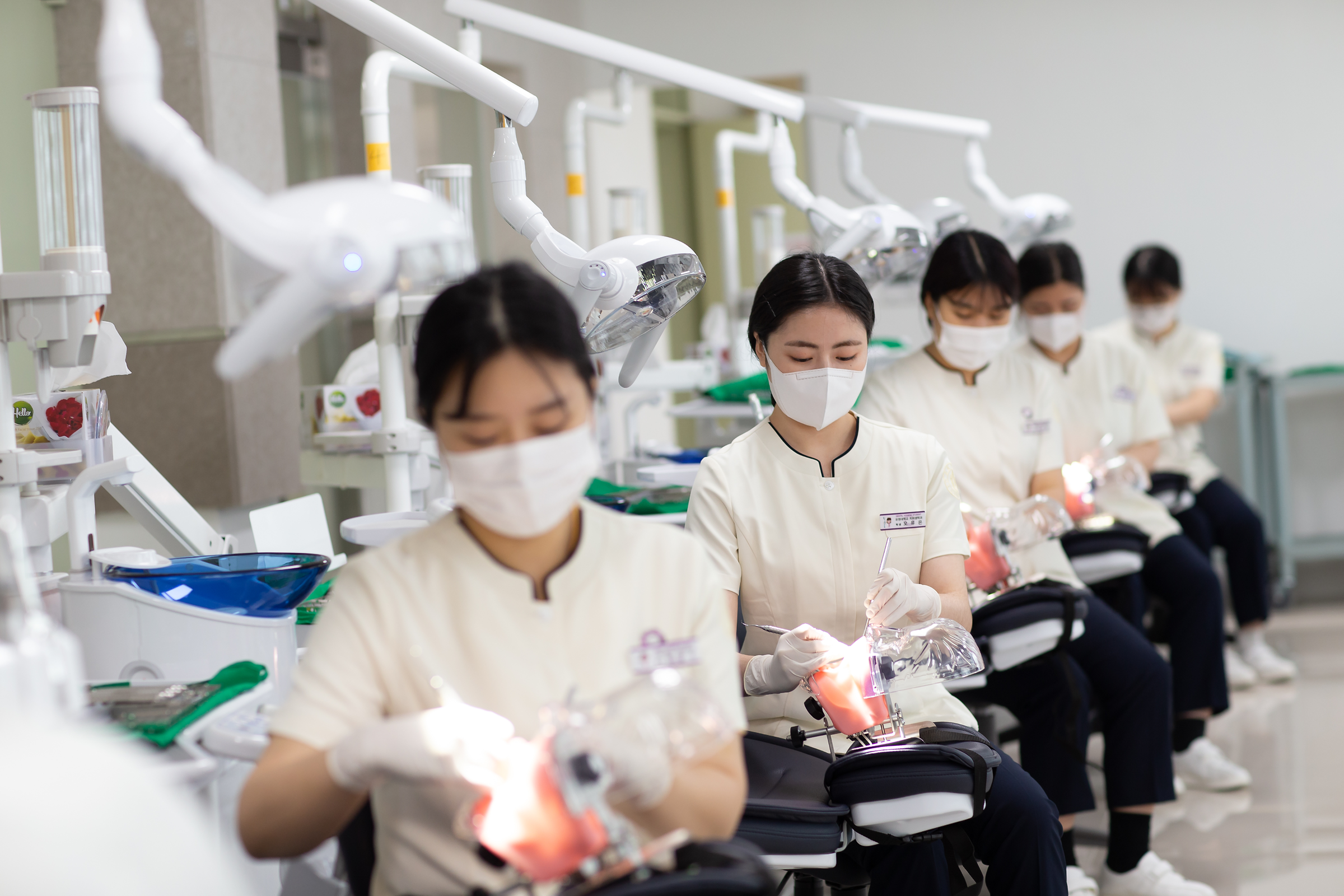 교양과 인격을 갖춘 치과위생사를 양성하다! 유원대 치위생학과